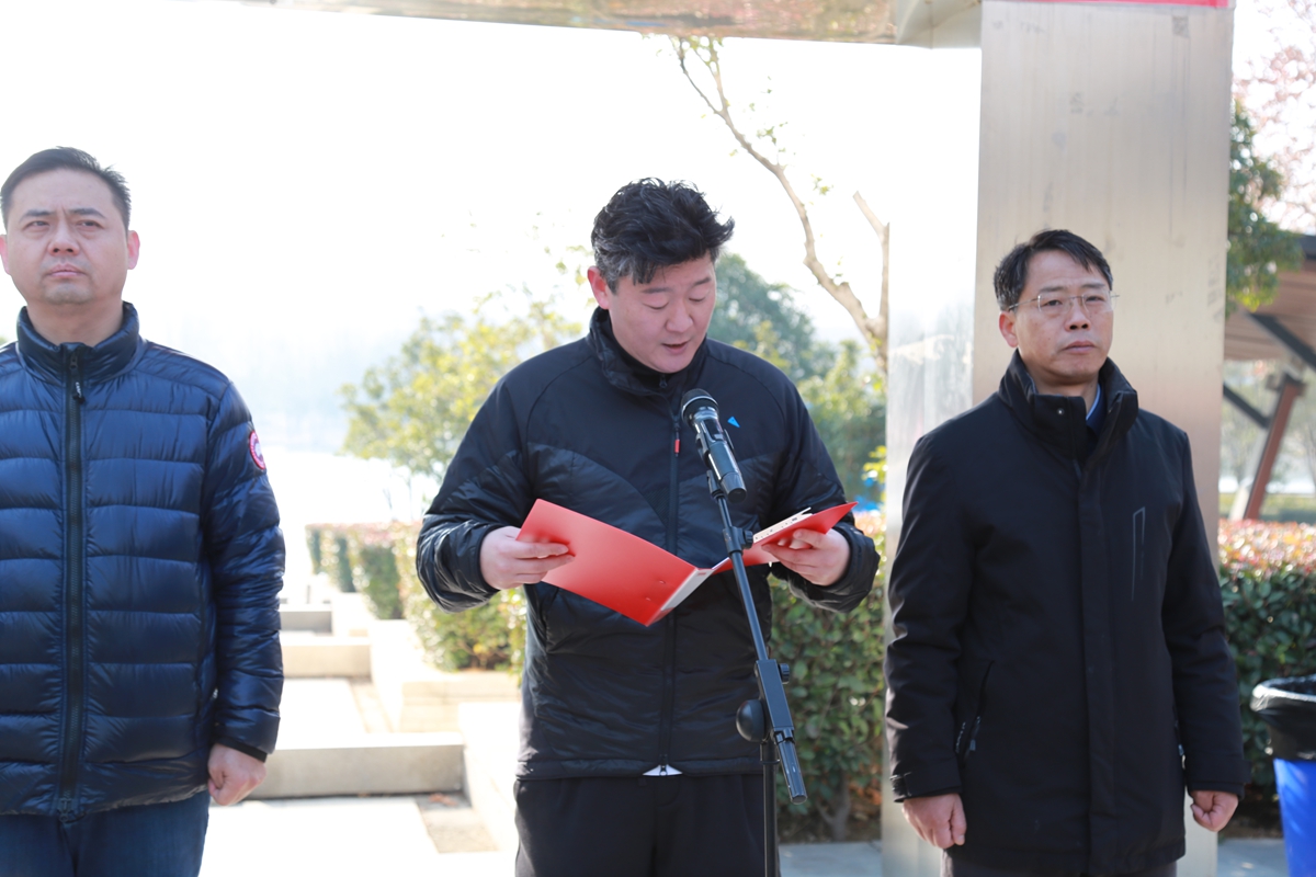 1767602321408070.jpg 3公司工会主席、副总经理彦祺宣布比赛成绩.JPG